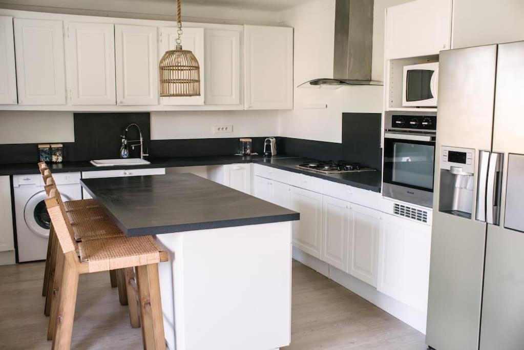 Magnifique T3 Equipe Au Coeur Du Village Apartment
